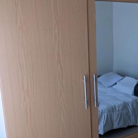 Ignite Guest House Жизени Екстериор снимка