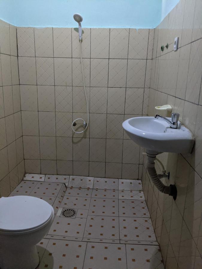 Ignite Guest House Жизени Екстериор снимка
