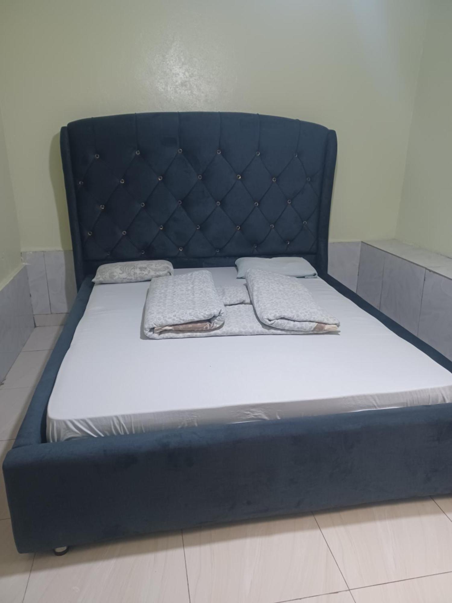 Ignite Guest House Жизени Екстериор снимка